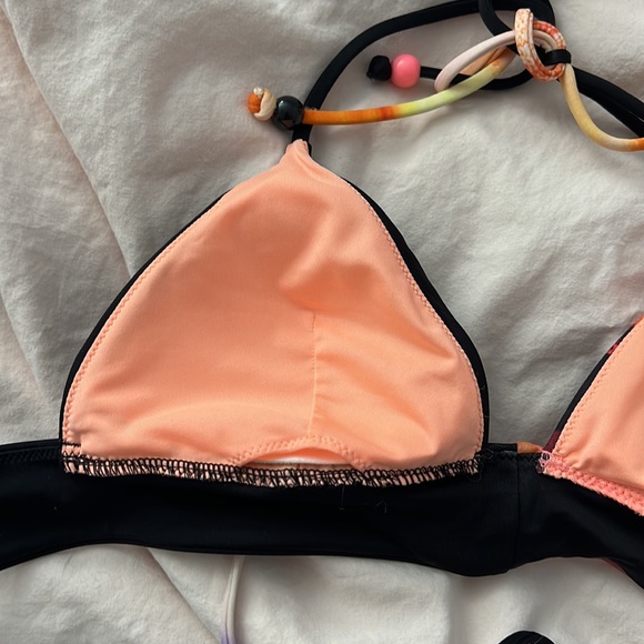 Bikini top bundle - Picture 4 of 7